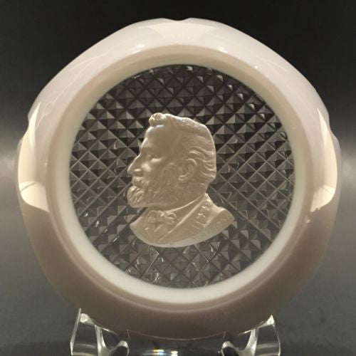 Vintage Baccarat Art Glass Paperweight Robert E Lee large Sulphide Gray Overlay