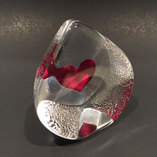 Signed Mats Jonasson Swedish Art Glass Paperweight Valentine's Day Hea