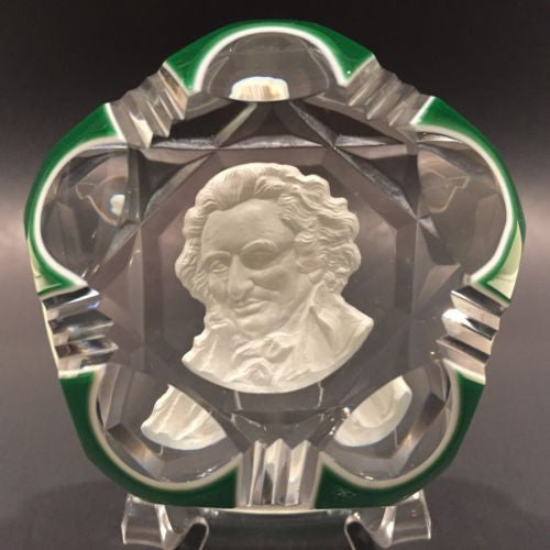 Baccarat Art Glass Paperweight Thomas Paine Sulphide Faceted Double Overlay