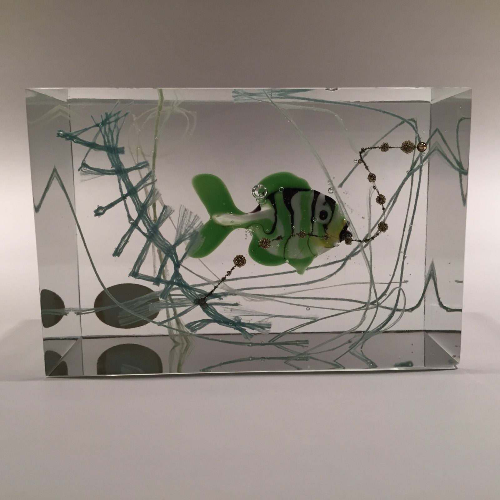 Rare Czech Astera Art Glass Paperweight Lampworked Fish Aquarium Sculpture