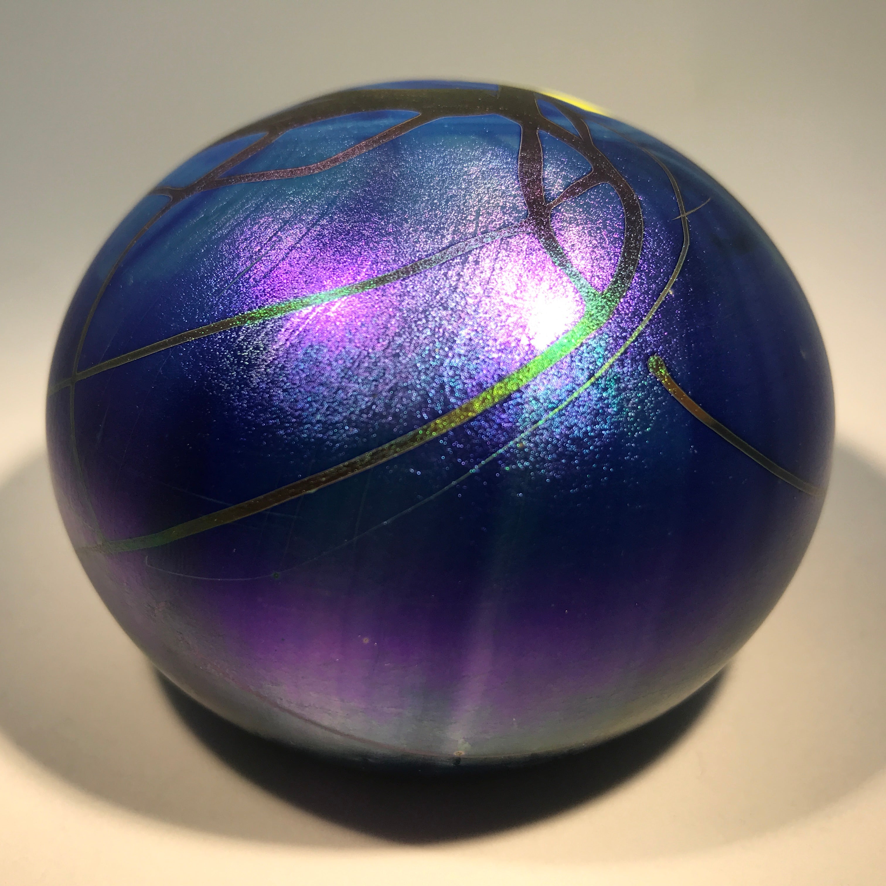 Early Signed Steven Lundberg Studios Art Glass Paperweight Iridescent