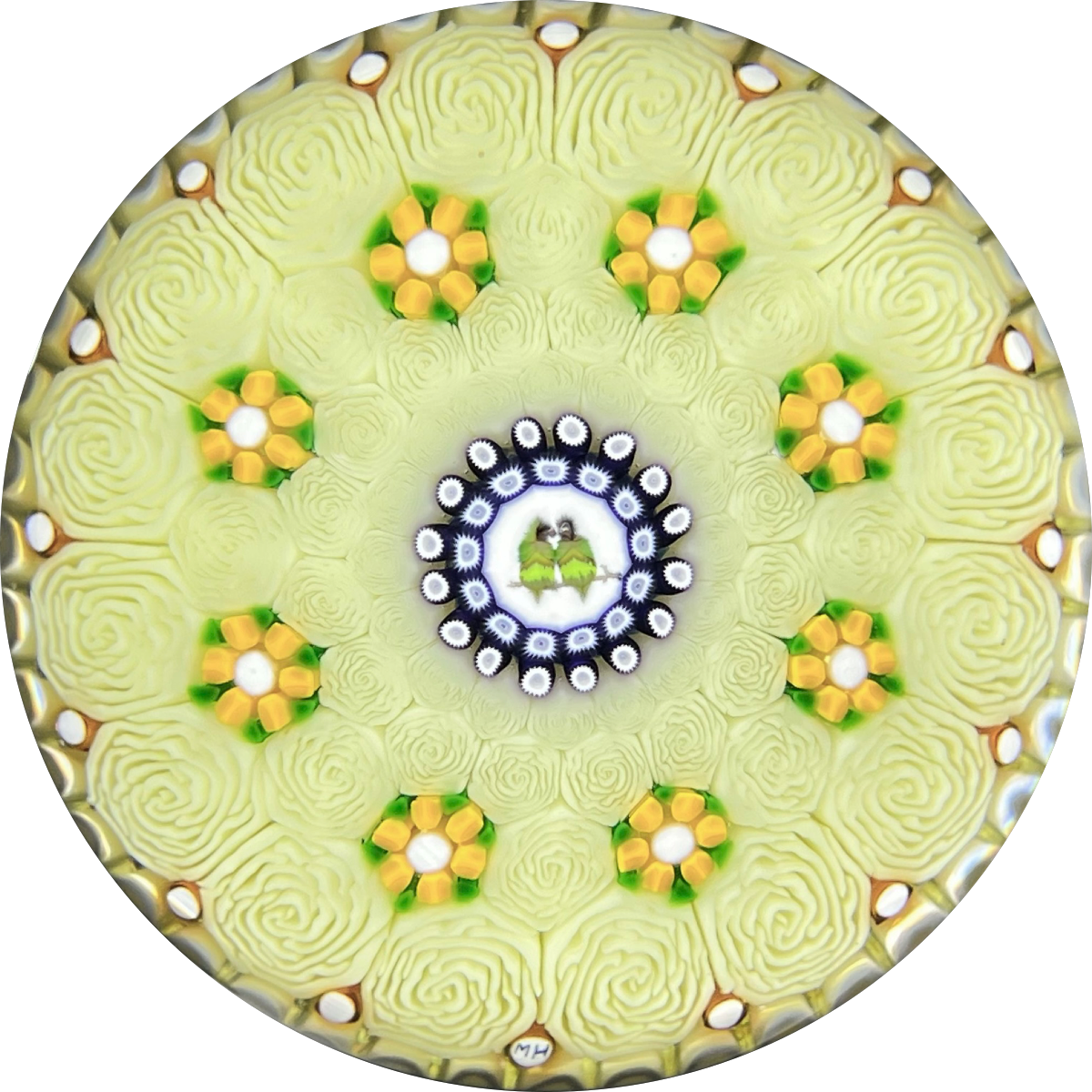 Michael Hunter 2021 Millefiori Antique White Rose Carpet Ground with Love Birds Picture Murrina