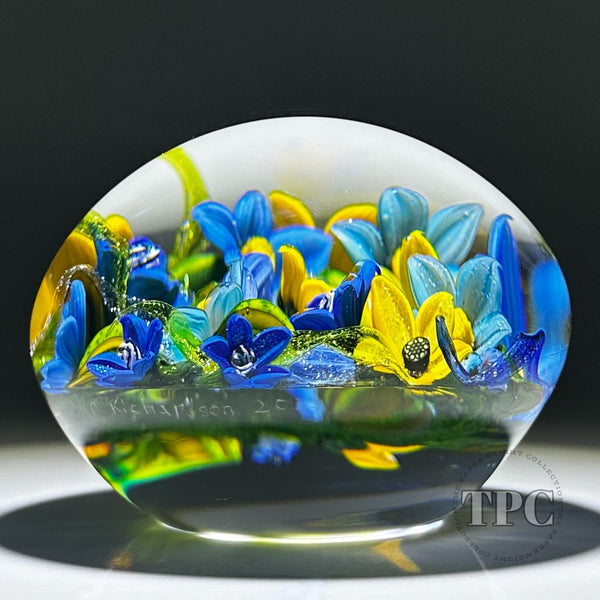 Colin Richardson 2022 Glass Art Paperweight Flamework Floral Bouquet