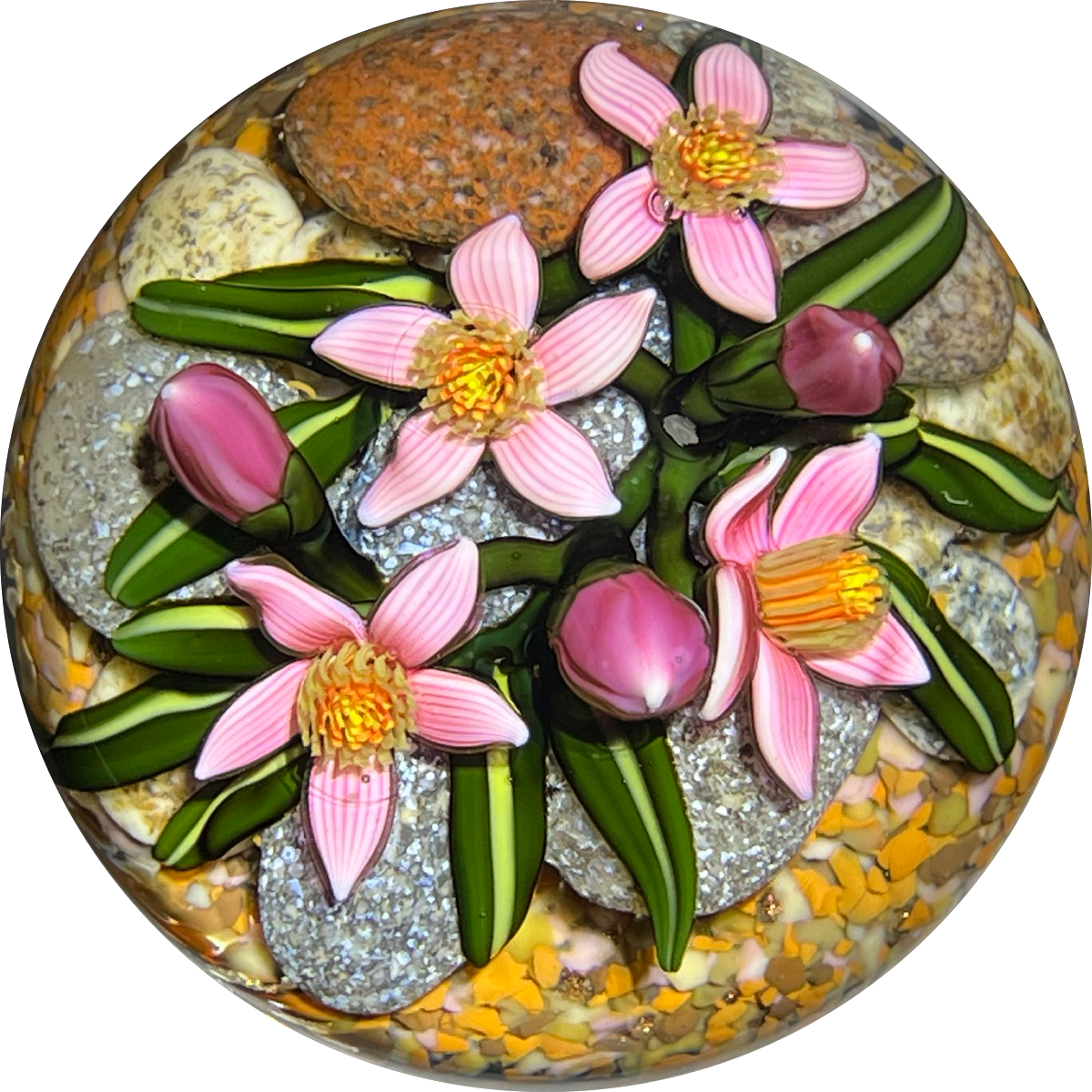 Cathy Richardson 2017 Miniature Spring Bouquet Flamework Glass Art Paperweight